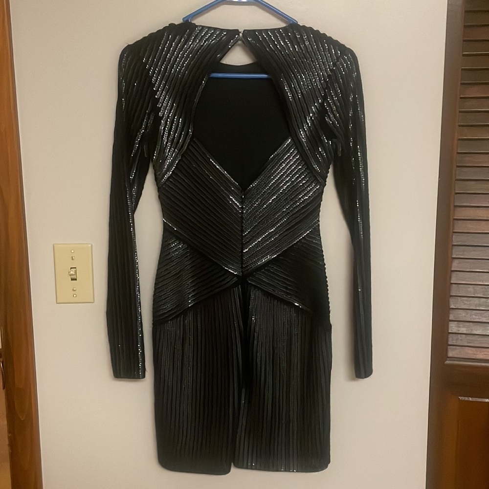 Express black sequin dress size 0 - Picture 2 of 2